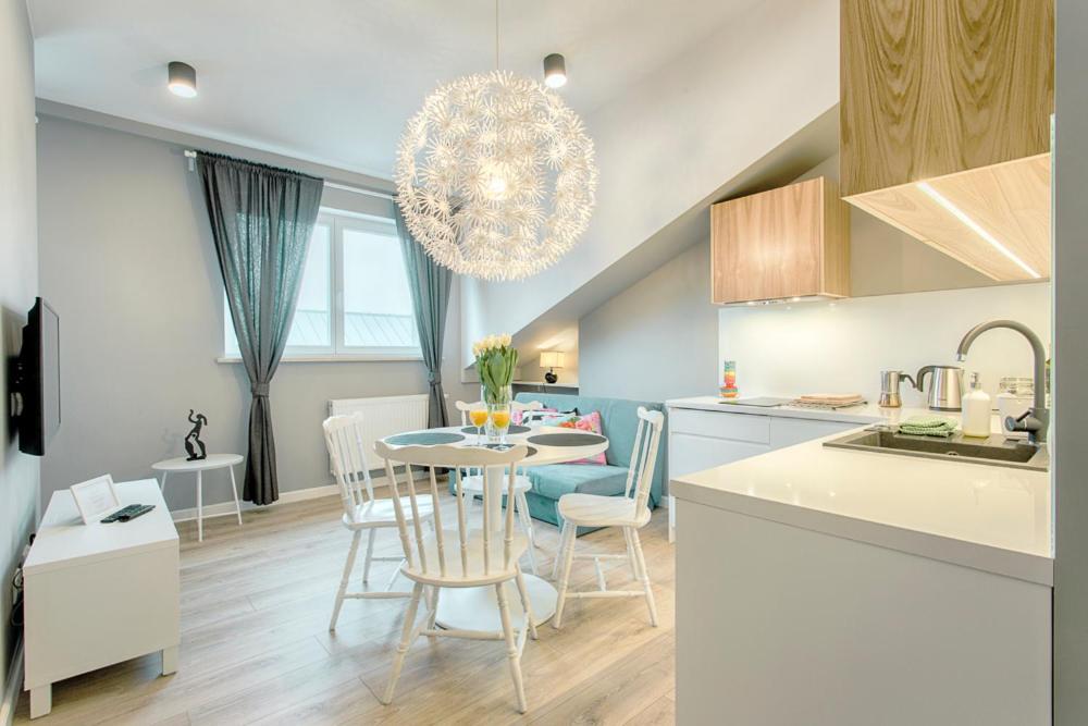 Tyzenhauz Apartments Arianska Street Krasków Εξωτερικό φωτογραφία
